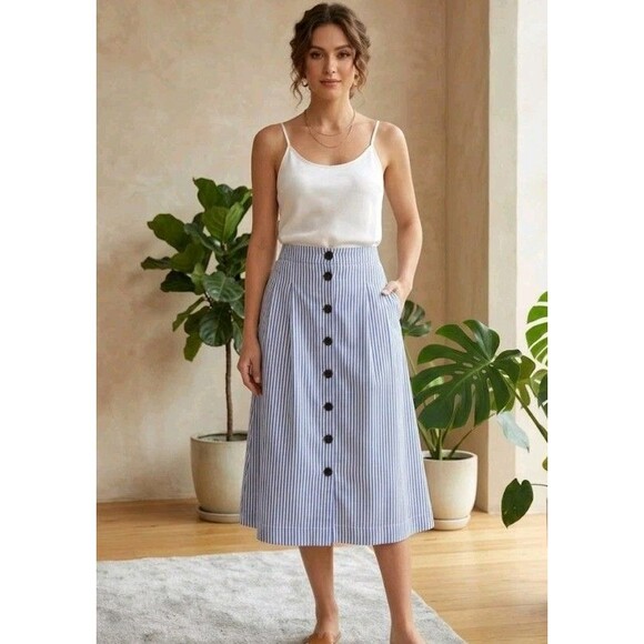 Talbots Dresses & Skirts - Talbots Petite Skirt Size 2P Midi Blue/White Striped Cotton/Rayon Button Pockets